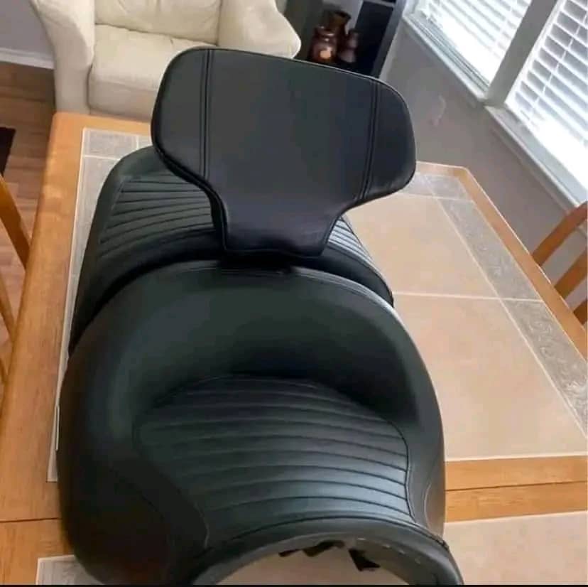 CanAm Spyder Driver And Passenger Seat With Backrest - Image 2